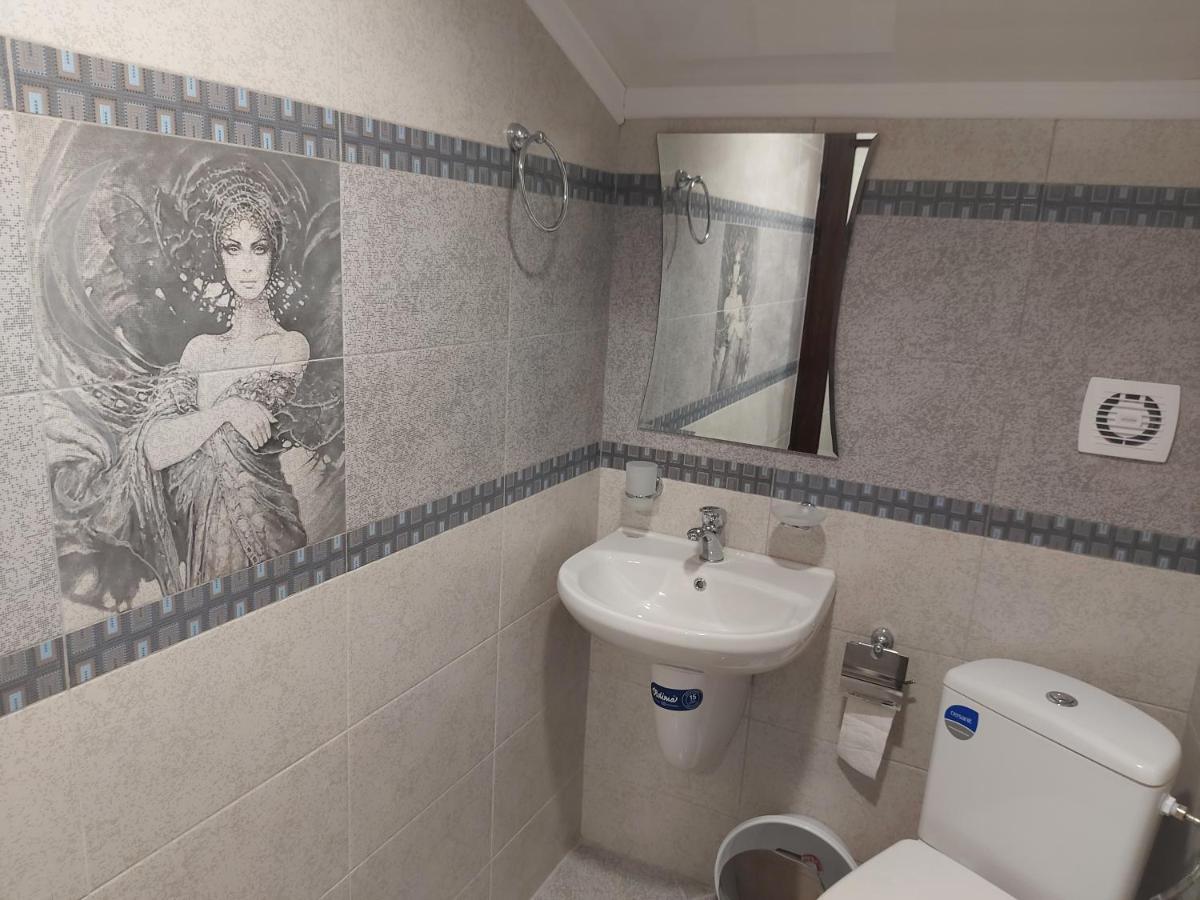 ホテル Bubolina House サパレヴァ・バニャ エクステリア 写真
